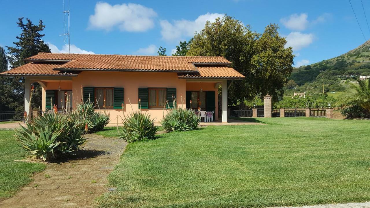 Rebua Gospodarstwo agroturystyczne Porto Azzurro